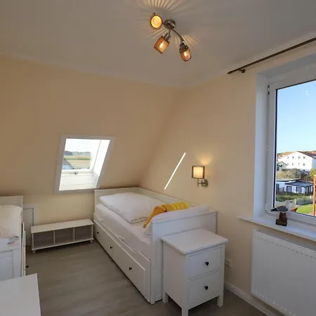 Haus Meerglueck Lachmoewe *