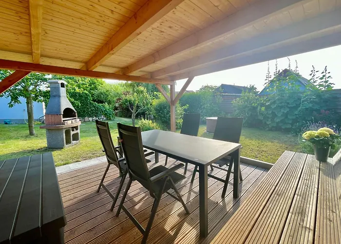 Haus Meerglueck Lachmoewe Appartamento *